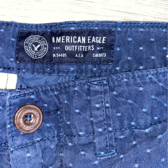 Men’s American Eagle Shorts - Picture 3 of 4
